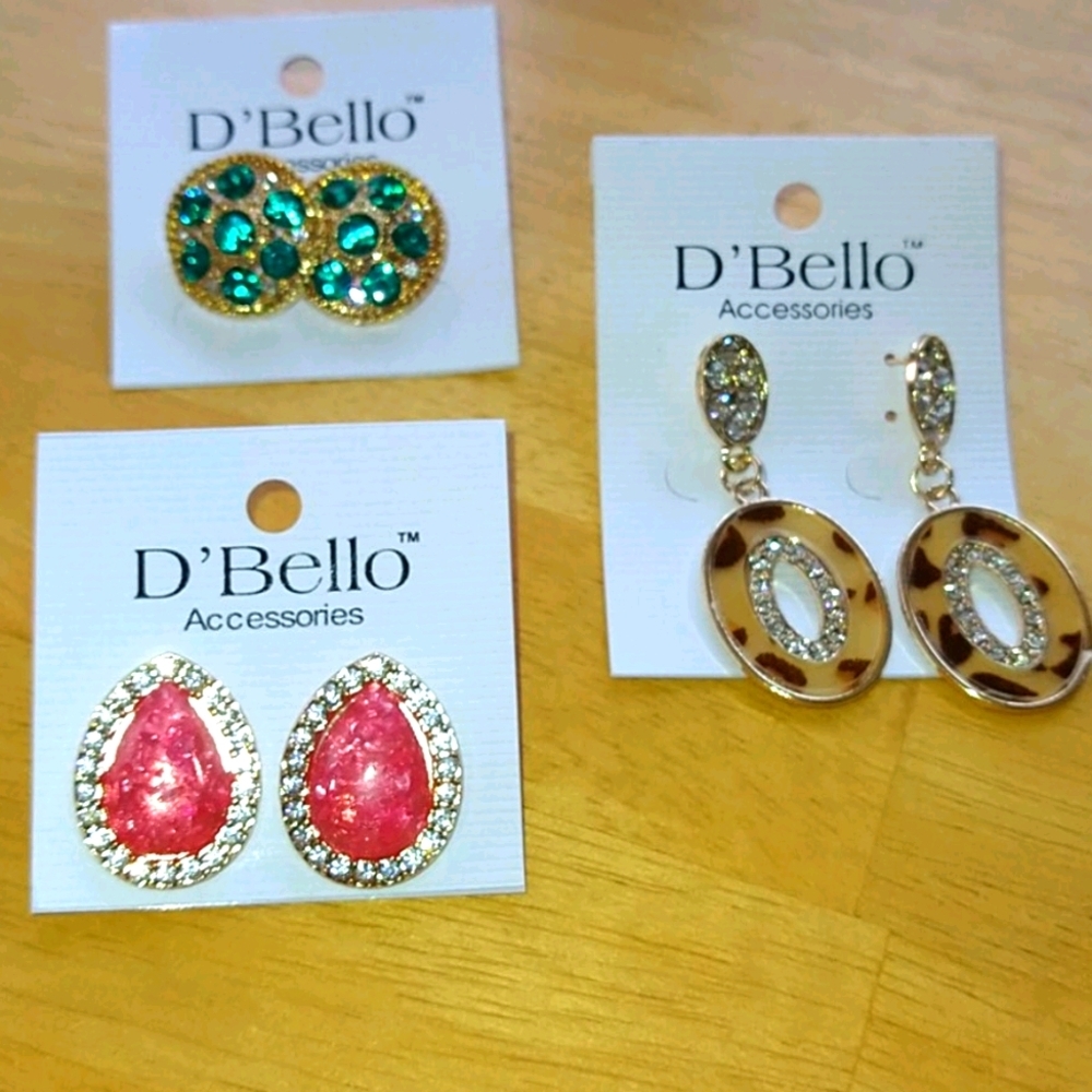 (ERB3) 3 pair of earrings